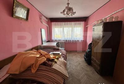 Apartament cu 3 camere decomandat în Valea Rosie - 4