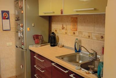 Apartament 2 camere decomandat - zona Dacia - 350 euro/luna (Cod E1) - 12