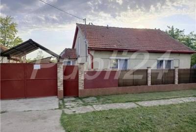 Casă cu 2 camere cu Teren 1000 Mp în Tămașda - 4