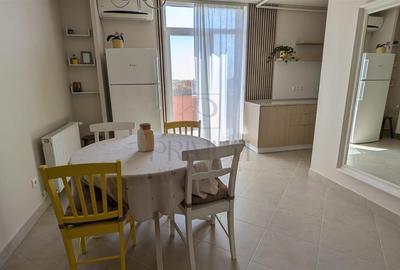 Penthouse cu 3 camere decomandat, mobilat în Aradului - 8