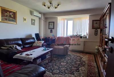 Apartament cu 4 camere decomandat în Octavian Goga - 17