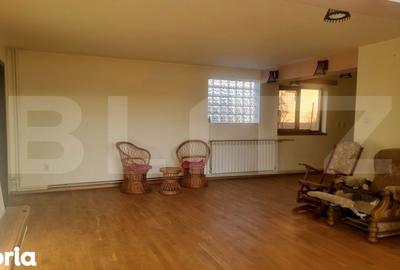 Casă cu 7 camere cu Teren 775 Mp în Cocorăștii Colț - 9