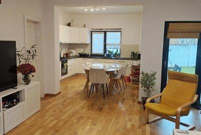 Casă cu 4 camere cu Teren 220 Mp în Dumbrăvița - 1