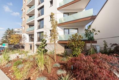 Spatiu Comercial Central – 2 Locuri de Parcare–Parter bloc 2025-Open Space - 5