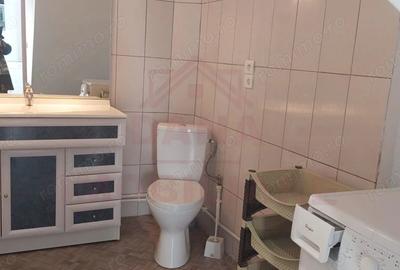 Casă cu 3 camere cu Canalizare în Central - 9