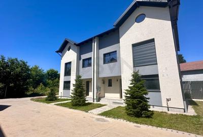 Casă individuală cu 5 camere cu Canalizare în Central - 18