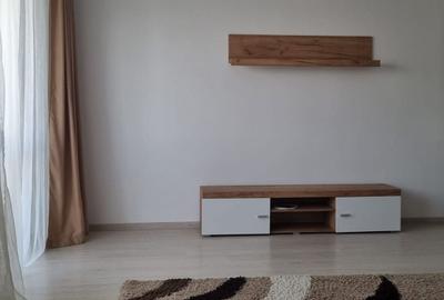 Apartament cu 2 camere decomandat, mobilat în Apărătorii Patriei - 5