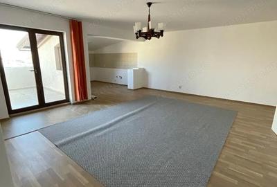 Spațiu comercial, de 550 mp, în Central - 19