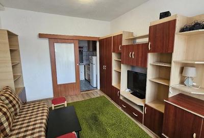 Garsonieră semidecomandată în Astra - 1