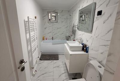 Apartament cu 4 camere decomandat în Central - 4