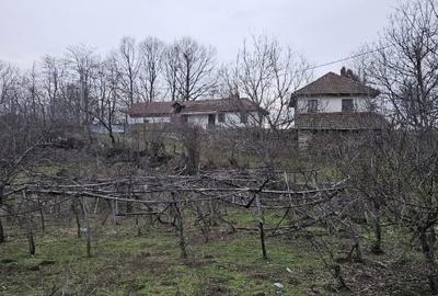 Casă individuală cu 2 camere cu Teren 1243 Mp în Pociovaliștea - 1