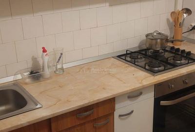 Garsoniera etaj 3 renovata mobilata utilata - 4