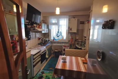 Apartament 3 camere, decomandat, pe SUD zona Maratei2 Apartament 3 camere, decomandat, pe SUD zona Maratei2 - 3