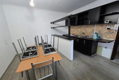 Sagului- Liviu Rebreanu- Casa 200 mp-curte si parcare - 2