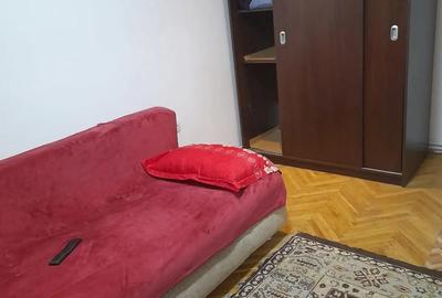 Apartament cu 3 camere semidecomandat în Sud - 7