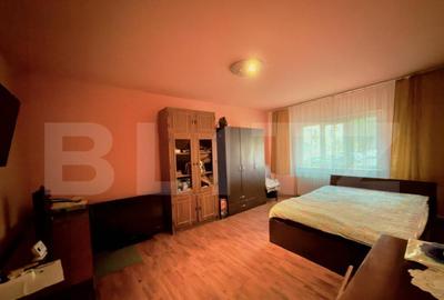 Apartament cu 2 camere decomandat în 1 Mai