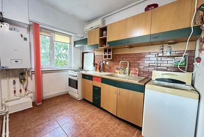 Apartament 3 camere Tomis Nord - 2 gr sanitare - centrala termica - 3