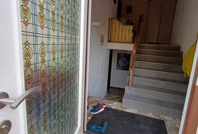 Apartament la casa de vanzare - 7 camere | 170 mp | Strada Lupeni - 7