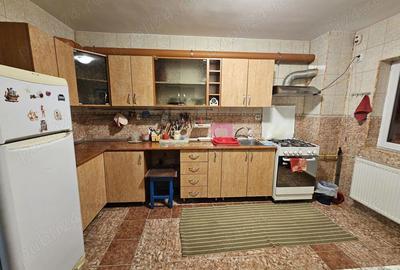 Garsonieră decomandată în Central - 7