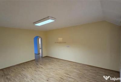 Spațiu comercial, de 65 mp, în Central - 1