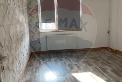 Parter + Etaj 1 de închiriat în vilă – 220 mp – Zona Vitan Mall - 12