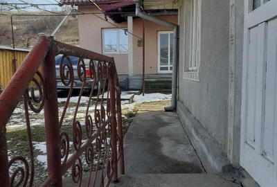 Casă cu 5 camere în Șoldănești - 1