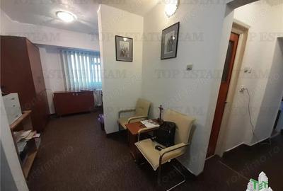 Piata Unirii chiar la metrou in exclusivitate vanzare 2 camere cu loc de parcare - 8