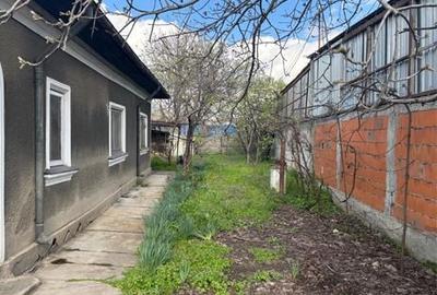 Casă cu 3 camere în Central - 1