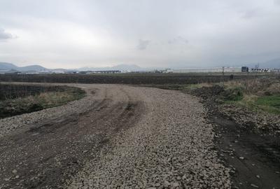Teren Construcții intravilan de 11000 mp, în Stupini - 7