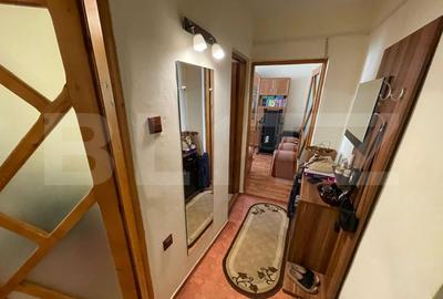Apartament 2 camere, decomandat, 37 mp - Str. Mioritei, Targu-Jiu - Zona 9 Mai - 2