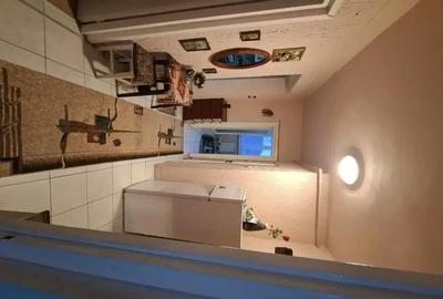 Apartament cu 3 camere decomandat în Central - 6