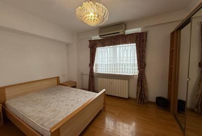 Apartament cu 3 camere decomandat în Decebal - 3
