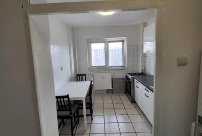 Apartament cu 2 camere semidecomandat, mobilat în Trafic Greu - 4