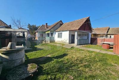 Casă cu 4 camere cu Teren 1000 Mp în Sâncel - 11