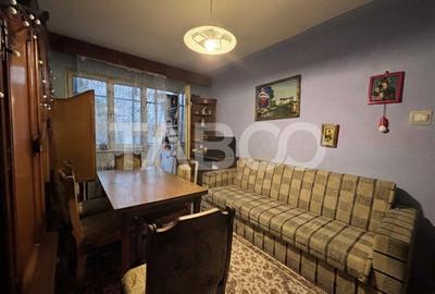 Apartament cu 3 camere semidecomandat, mobilat în Mănăștur - 1