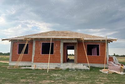 Casa moderna in Santandrei, 500 mp teren, 3 dormitoare, zona de maxim interes finisata in alb - 1