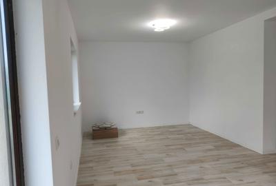 Casă cu 4 camere cu Teren 190 Mp în Sânpetru - 5