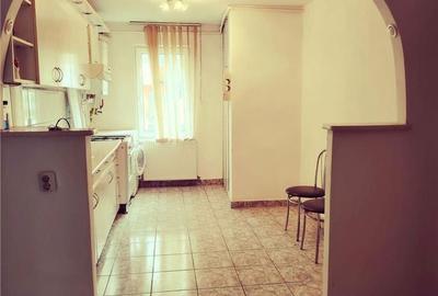 Apartament cu 3 camere decomandat în Central - 8