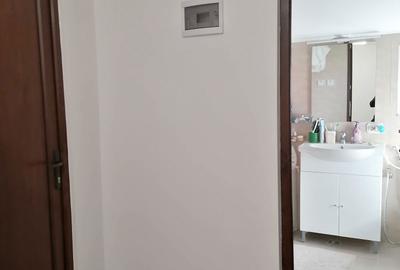 Casă cu 4 camere în Traian - 1