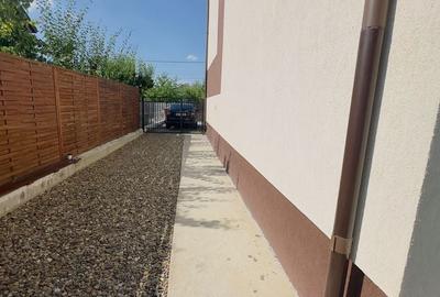 Apartament cu 2 camere decomandat în Vișan - 1