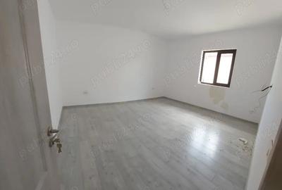 Casa single P+1E+Pod, 4 camere, 200 mp teren, cartier Mihai Eminescu-pod centura Casa single P+1E+Pod, 4 camere, 200 mp teren, cartier Mihai Eminescu-pod centura - 6