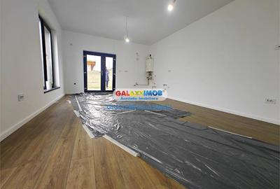 Casă cu 4 camere cu Teren 387 Mp în Tunari - 9