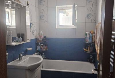 Apartament cu 3 camere decomandat în Drumul Carului - 2