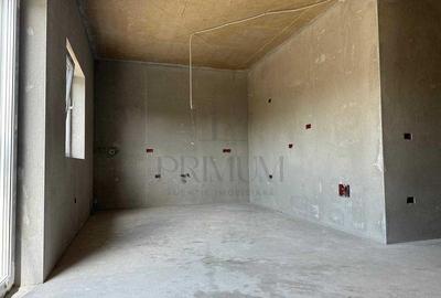 Duplex pe parter - toate utilitatile - zona foarte buna - 3