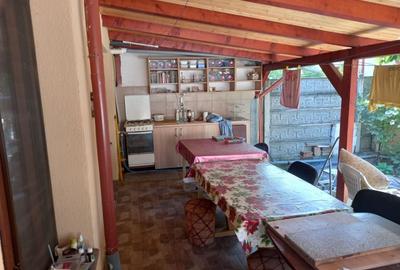 Casă individuală cu 5 camere cu Teren 350 Mp în Titulescu - 14
