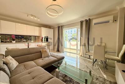 3 camere, la cheie, Europa! - 1