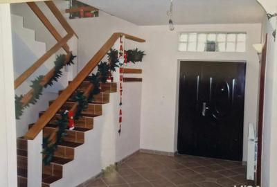 Casă cu 6 camere în Unirii - 9