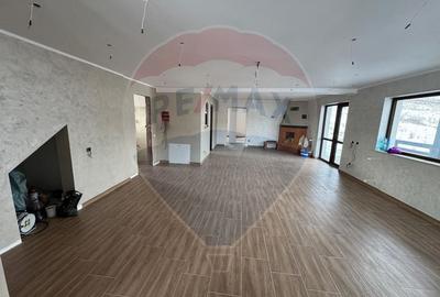 Casa  si  teren zona Balaurul - 3