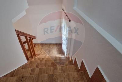 Casă individuală cu 3 camere cu Canalizare în Tache - 24