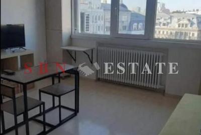Garsonieră decomandată în Universitate